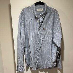 Abercrombie & Fitch Blue and White Casual Button Down Shirt